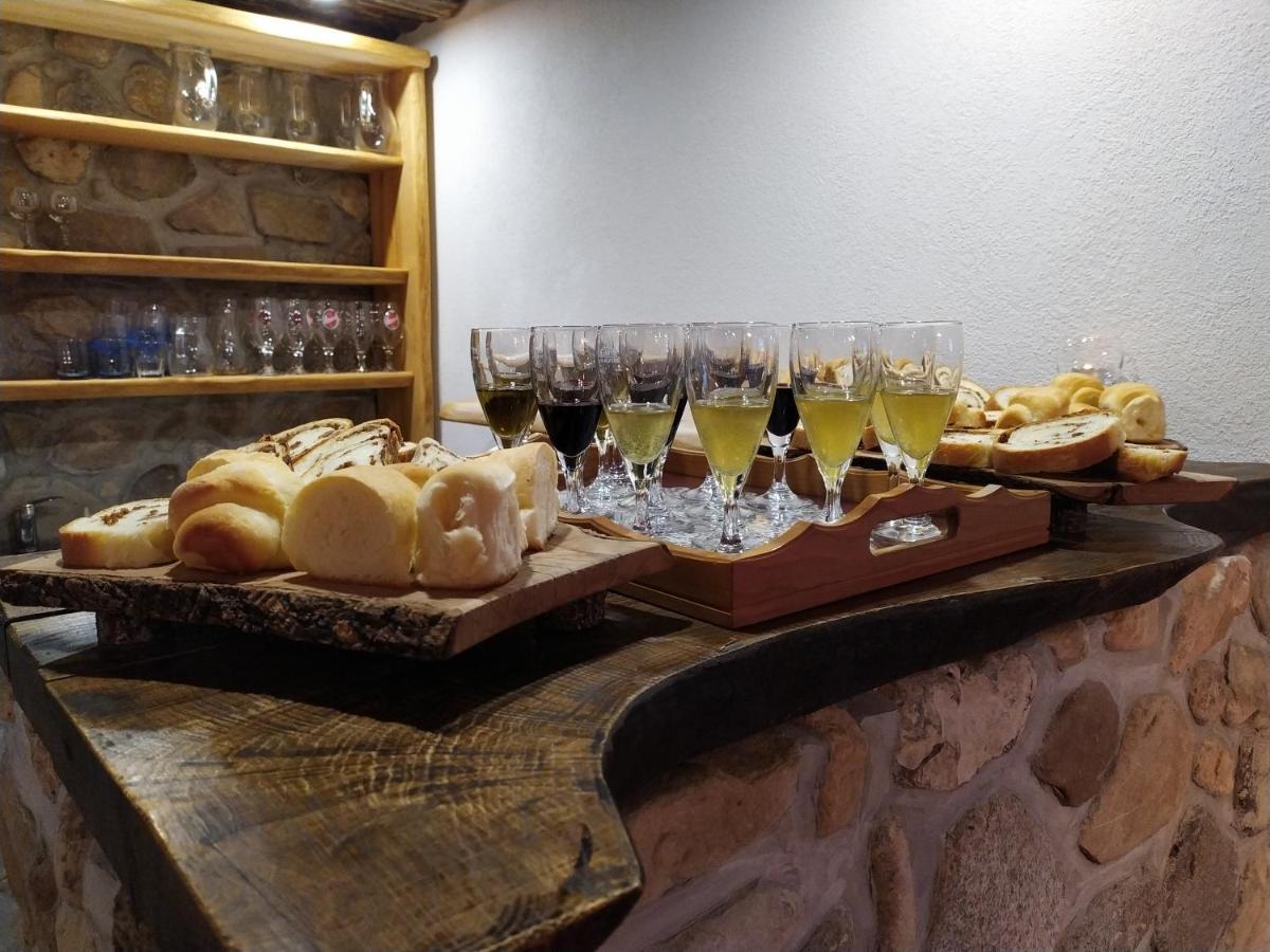 Tourist Farm Strle With Great Local Food Vila Cerknica Exterior foto